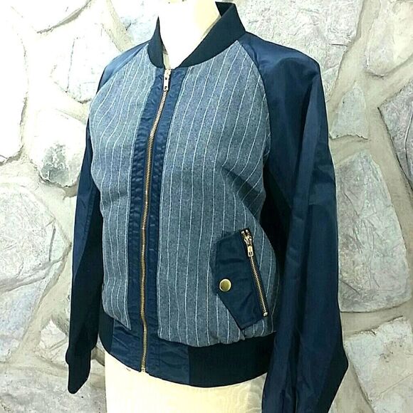J.Crew   - Picture 1 of 2